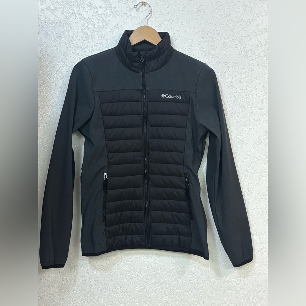 ❄️ Columbia Black and Gray SMALL lightweight Puffer everyday or Ski Jacket EUC